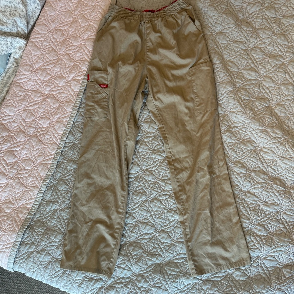 Dickies women’s  Khaki Utility Pants - Beige